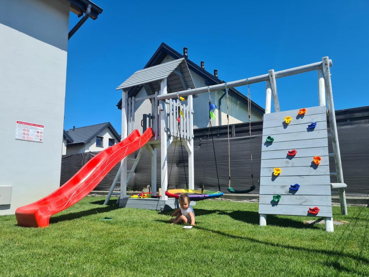 Domki Rajski Wypoczynek Z Basenem Jastrzębia Góra Buitenkant foto